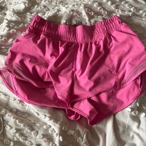 Rare hot pink lulu size 4 shorts